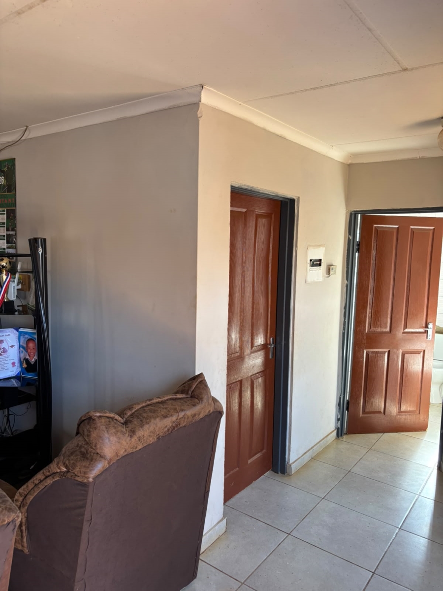3 Bedroom Property for Sale in Tshepisong Gauteng
