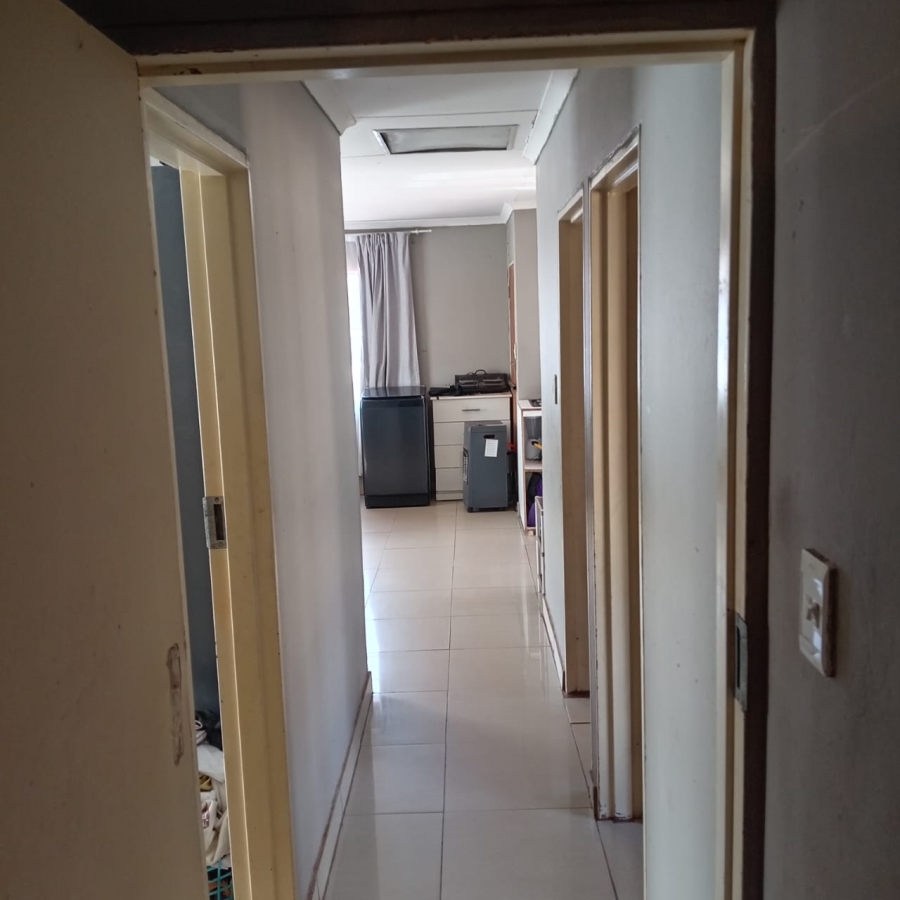 3 Bedroom Property for Sale in Protea Glen Gauteng