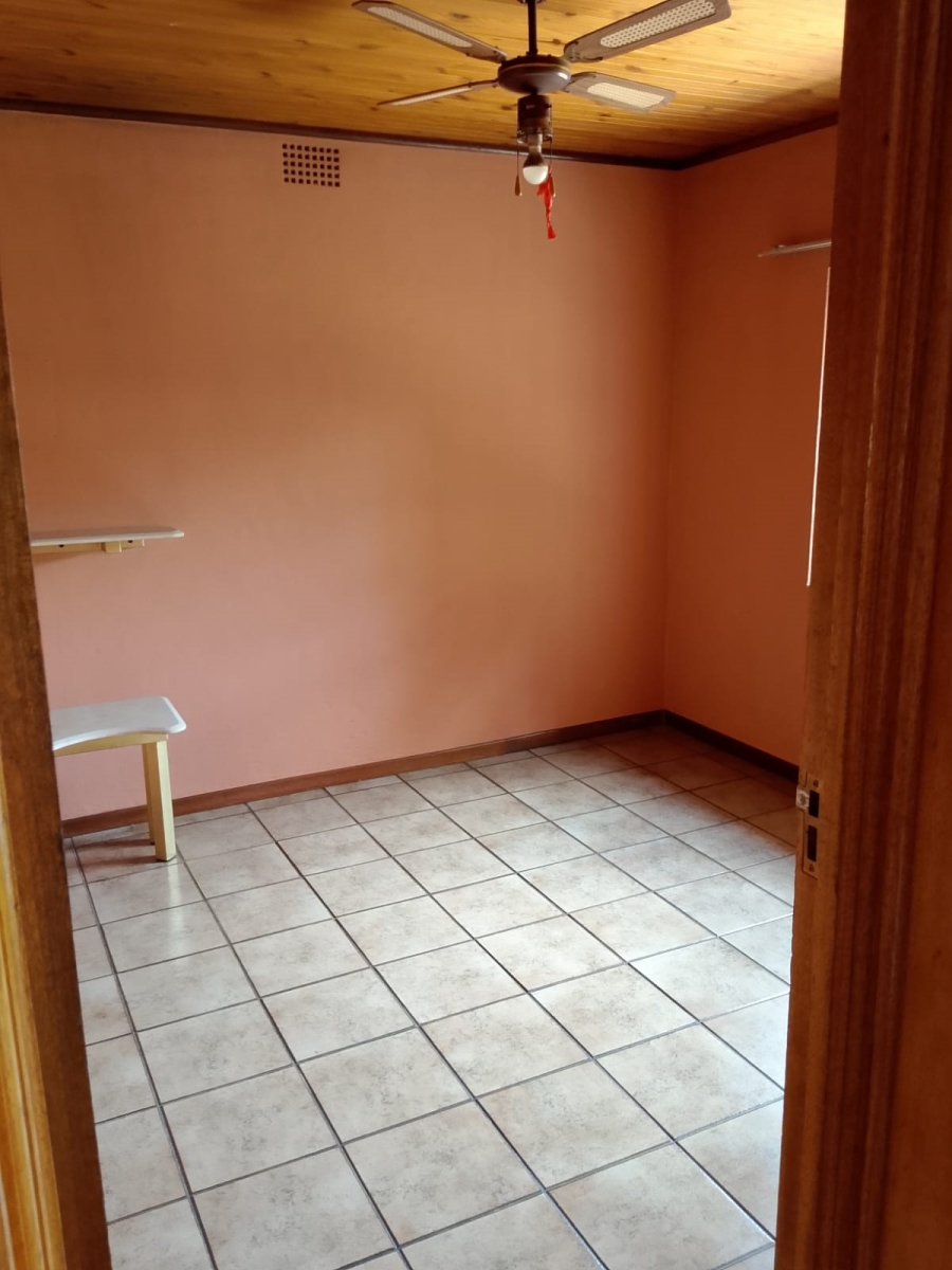 3 Bedroom Property for Sale in Sunnyridge Gauteng