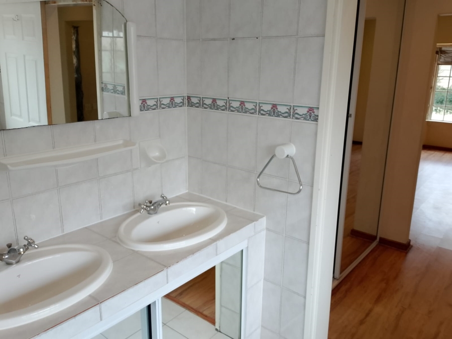 3 Bedroom Property for Sale in Sunnyridge Gauteng