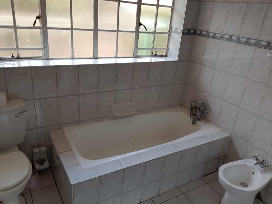 3 Bedroom Property for Sale in Sunnyridge Gauteng
