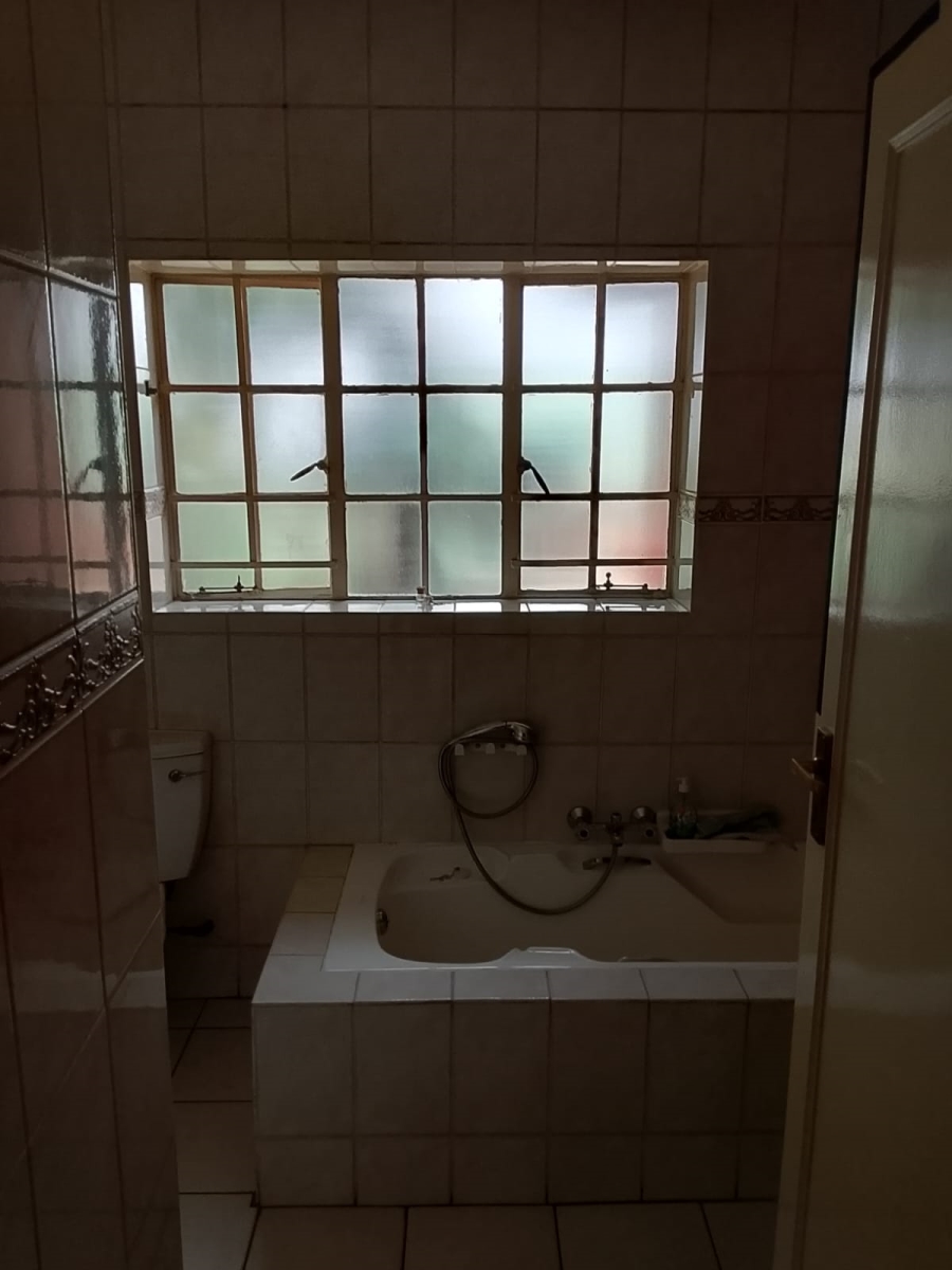3 Bedroom Property for Sale in Sunnyridge Gauteng