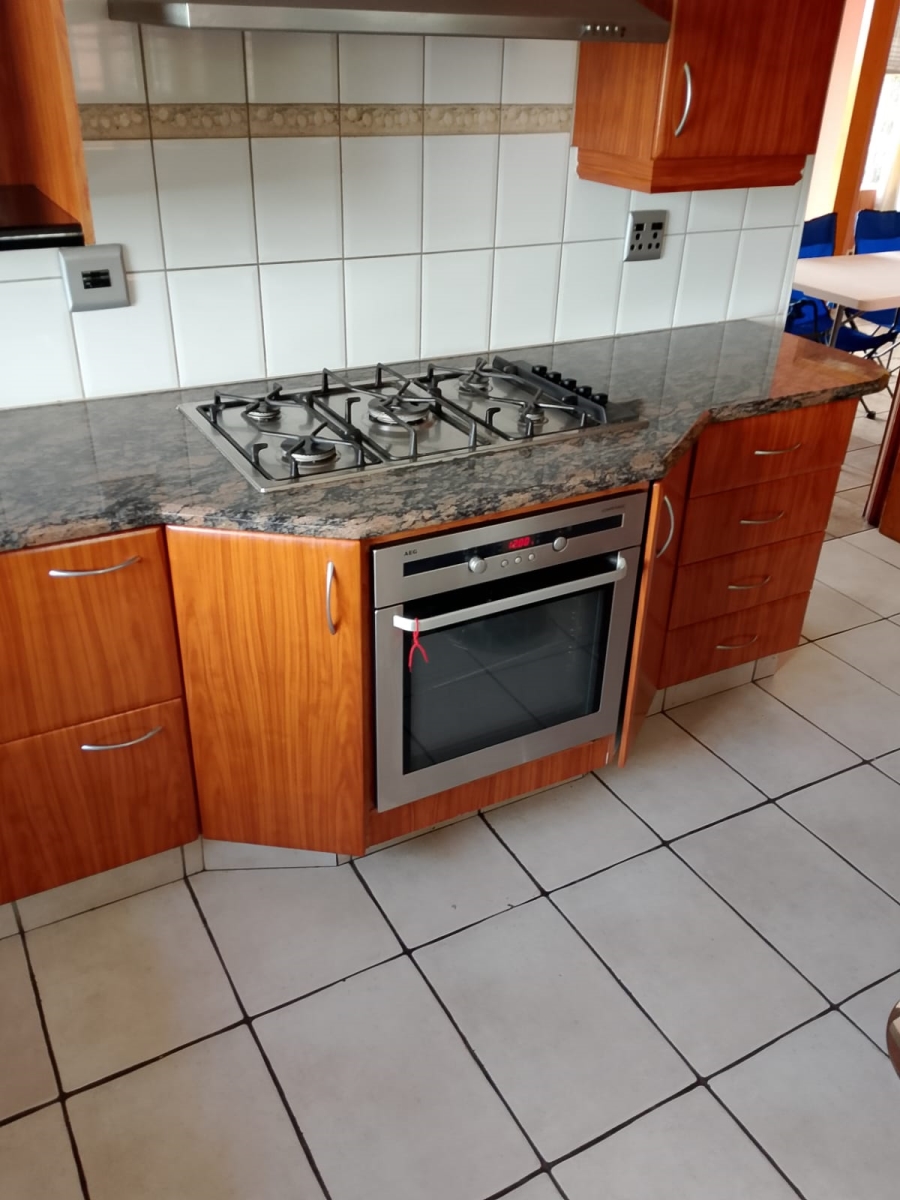 3 Bedroom Property for Sale in Sunnyridge Gauteng