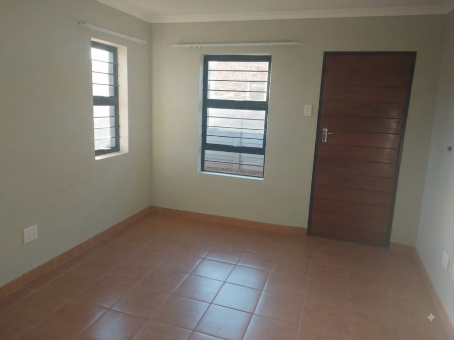 To Let 2 Bedroom Property for Rent in Protea Glen Gauteng