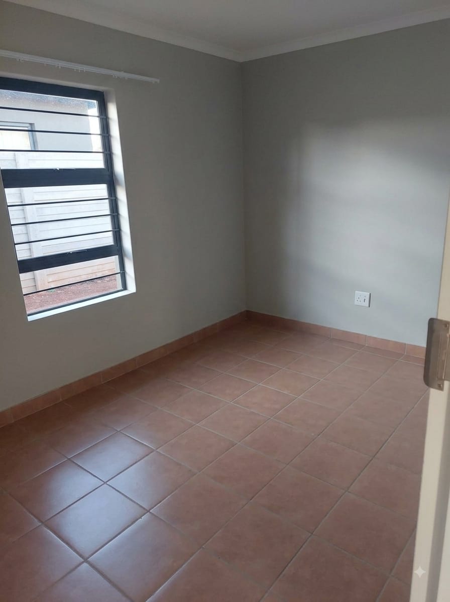 To Let 2 Bedroom Property for Rent in Protea Glen Gauteng