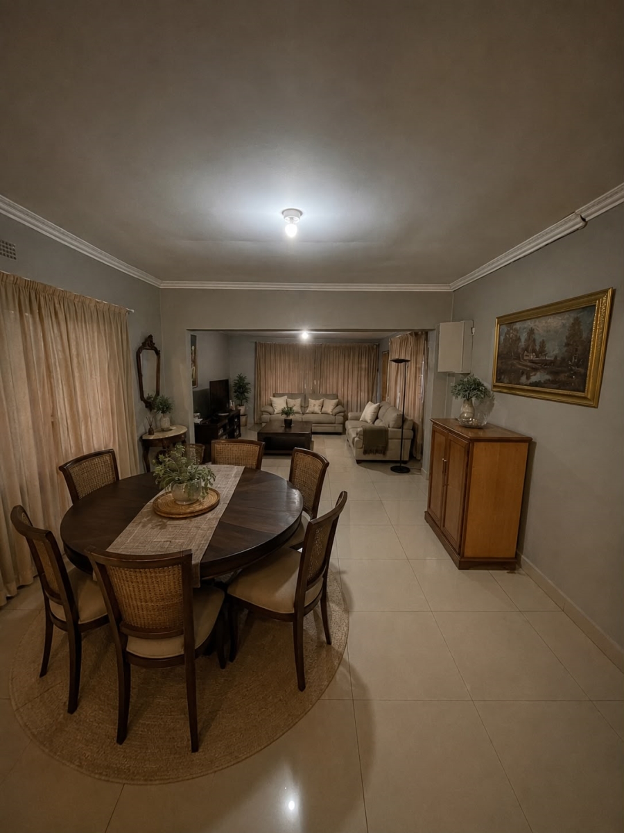 4 Bedroom Property for Sale in Crown Gardens Gauteng
