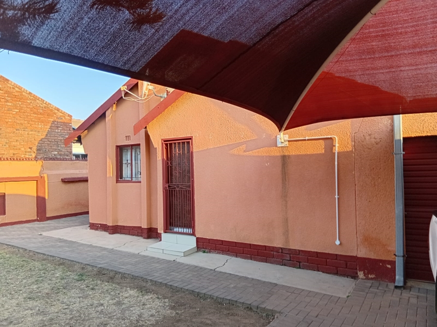 To Let 3 Bedroom Property for Rent in Mabopane Gauteng