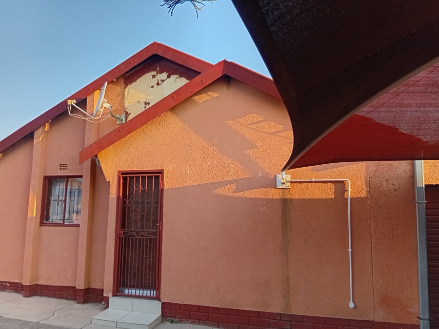 To Let 3 Bedroom Property for Rent in Mabopane Gauteng