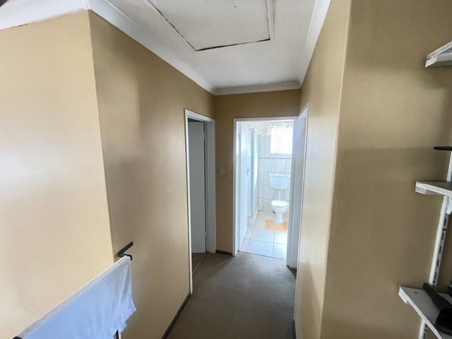 1 Bedroom Property for Sale in Brummeria Gauteng