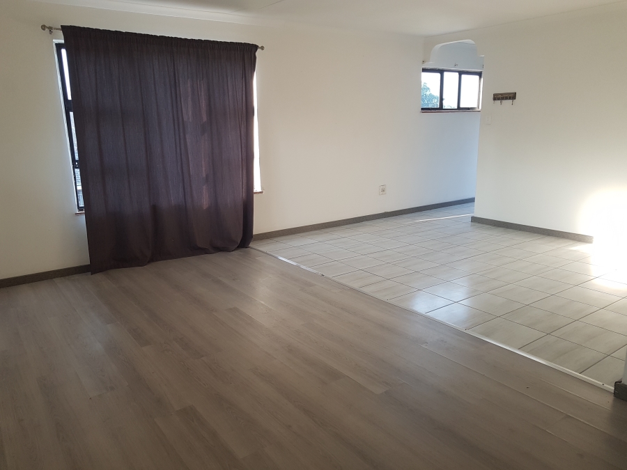 To Let 1 Bedroom Property for Rent in Kensington Gauteng