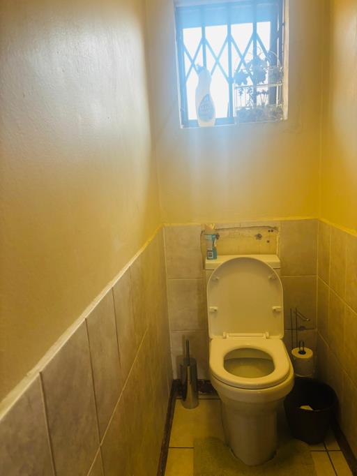 To Let 3 Bedroom Property for Rent in Creswell Park Gauteng