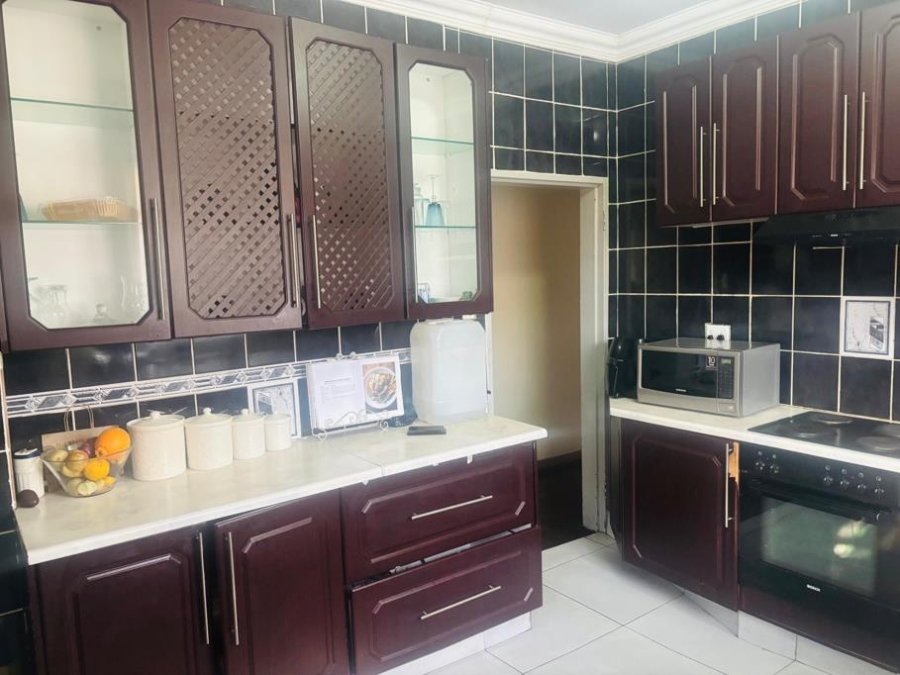 To Let 3 Bedroom Property for Rent in Creswell Park Gauteng