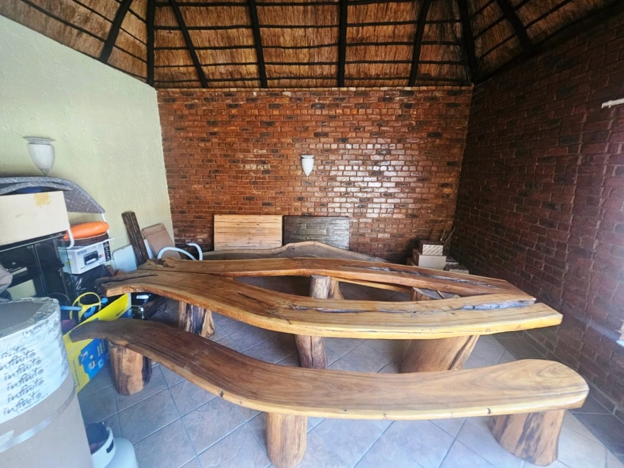 4 Bedroom Property for Sale in Kameeldrift West Gauteng