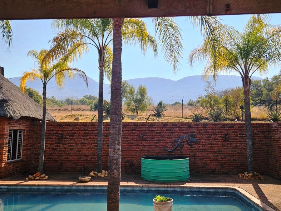 4 Bedroom Property for Sale in Kameeldrift West Gauteng