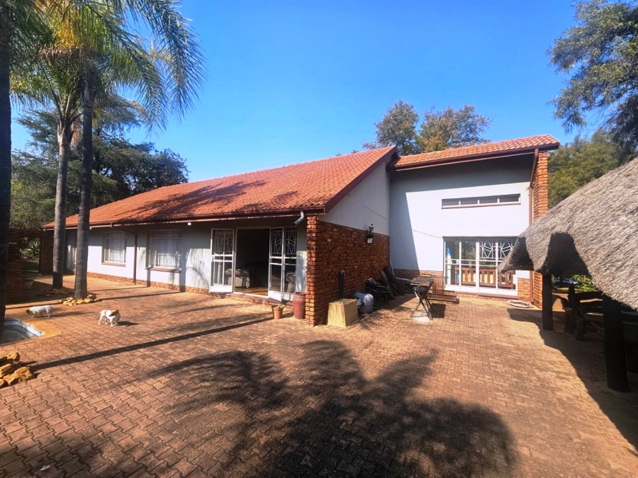 4 Bedroom Property for Sale in Kameeldrift West Gauteng