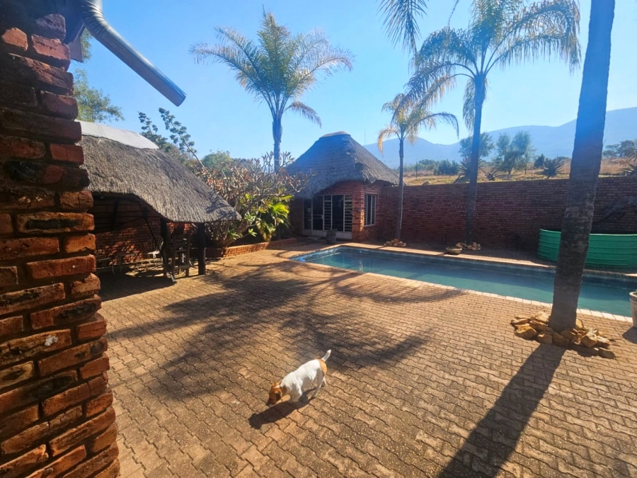 4 Bedroom Property for Sale in Kameeldrift West Gauteng