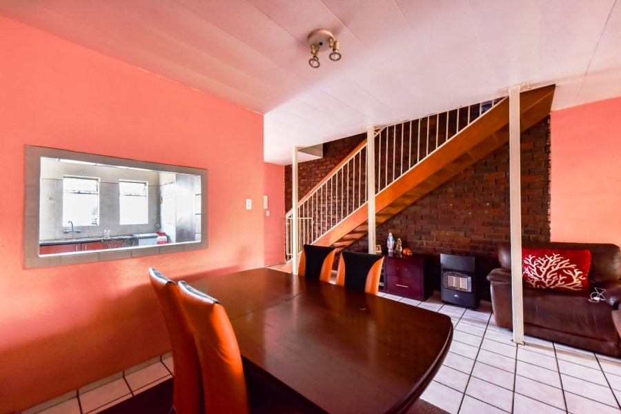 3 Bedroom Property for Sale in Sinoville Gauteng