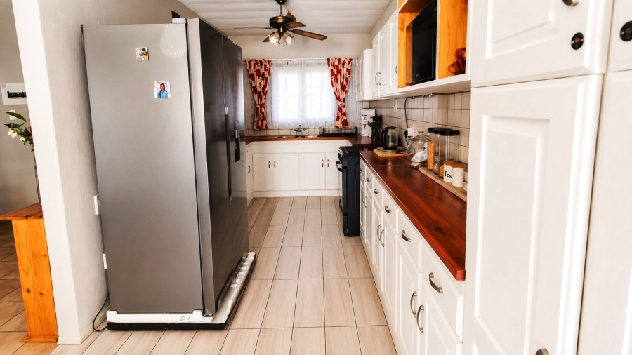 3 Bedroom Property for Sale in Sinoville Gauteng