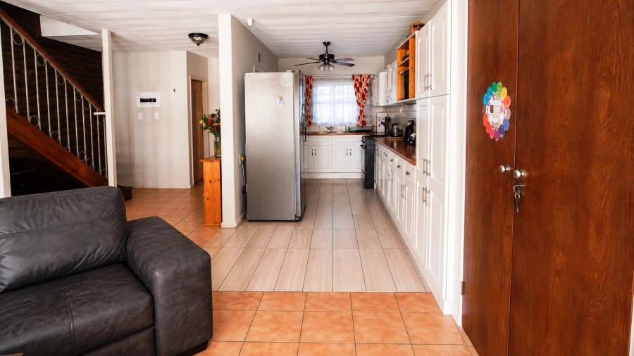 3 Bedroom Property for Sale in Sinoville Gauteng