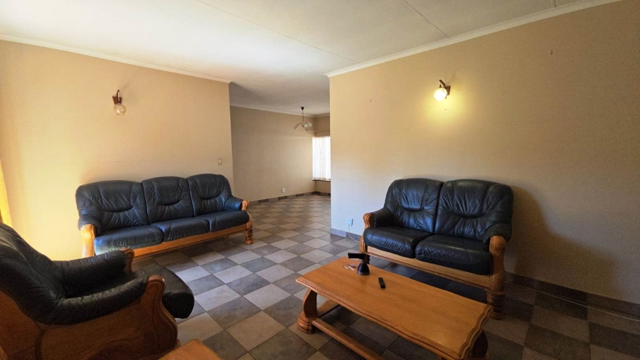 4 Bedroom Property for Sale in Sinoville Gauteng