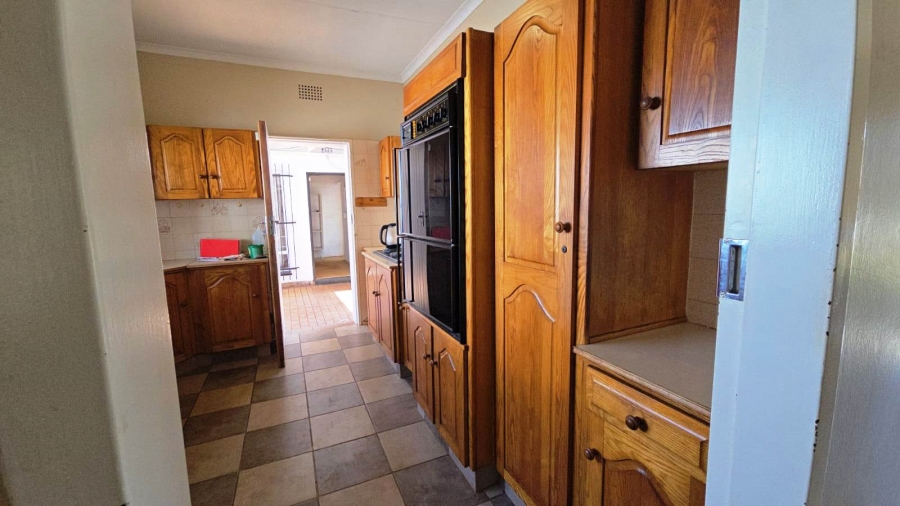 4 Bedroom Property for Sale in Sinoville Gauteng