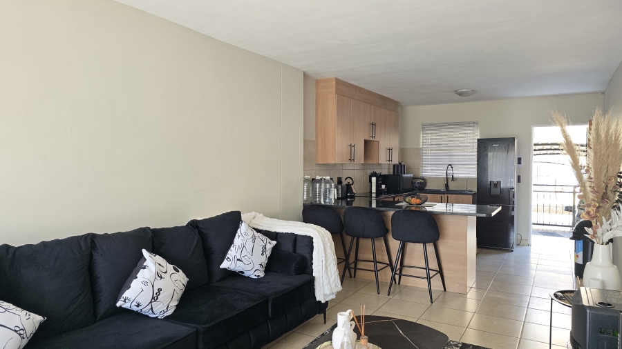To Let 2 Bedroom Property for Rent in Annlin-wes Gauteng