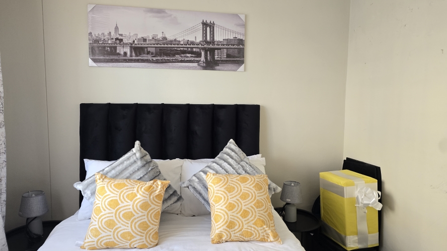 To Let 2 Bedroom Property for Rent in Annlin-wes Gauteng
