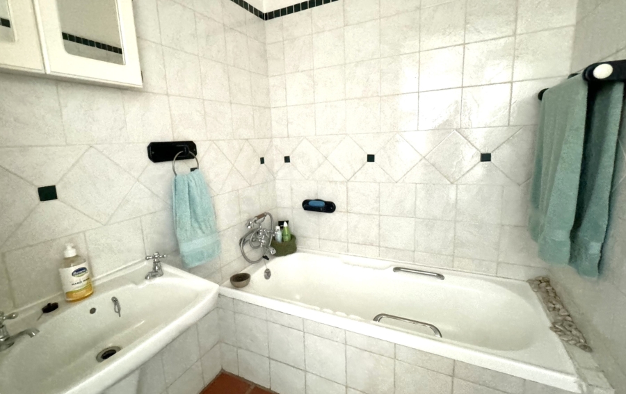 3 Bedroom Property for Sale in Moreleta Park Gauteng