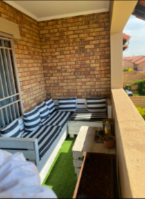 To Let 2 Bedroom Property for Rent in Monavoni Gauteng