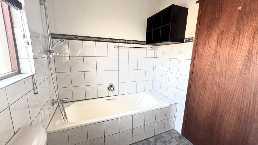 3 Bedroom Property for Sale in Moreleta Park Gauteng