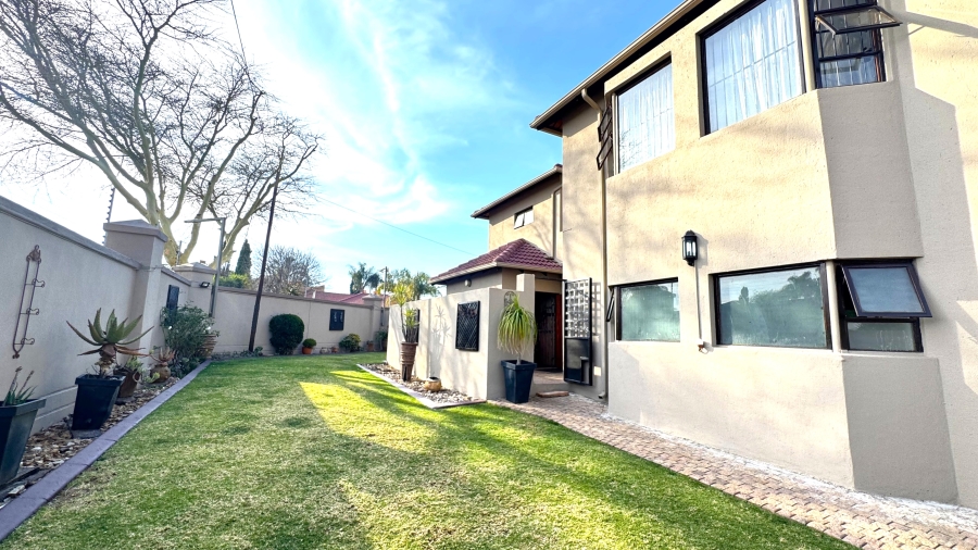 3 Bedroom Property for Sale in Moreleta Park Gauteng