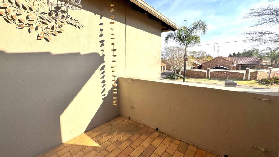 3 Bedroom Property for Sale in Moreleta Park Gauteng