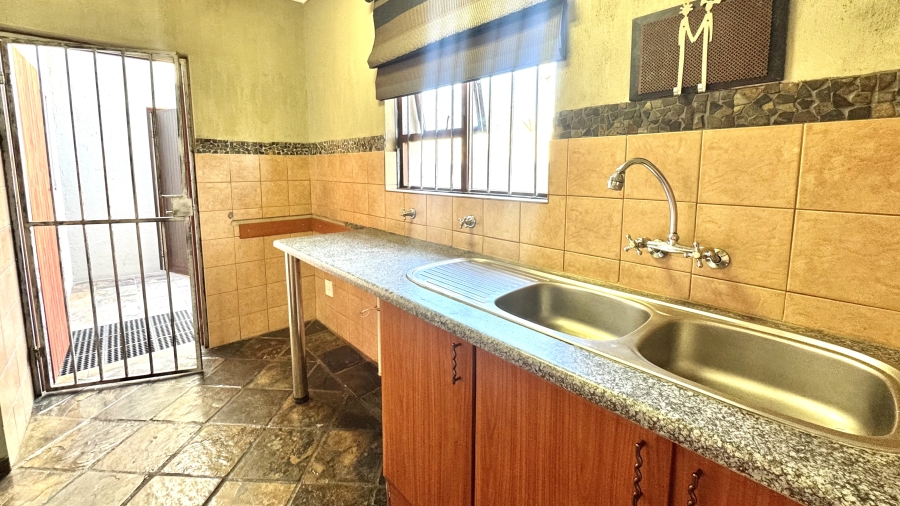 3 Bedroom Property for Sale in Moreleta Park Gauteng