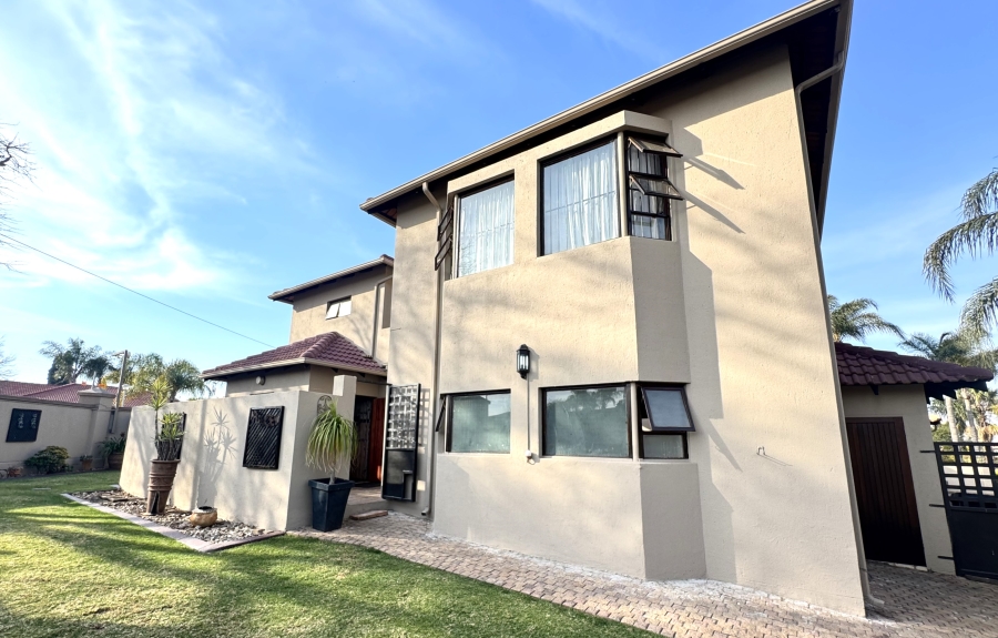 3 Bedroom Property for Sale in Moreleta Park Gauteng