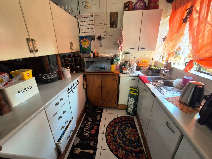 2 Bedroom Property for Sale in Pretoria North Gauteng