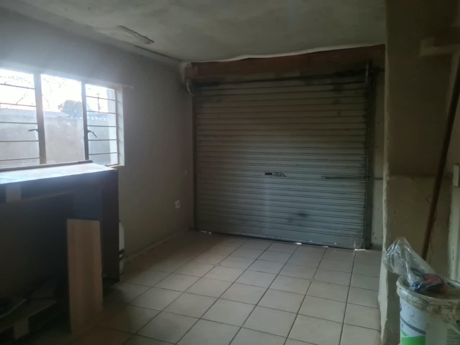 3 Bedroom Property for Sale in Snake Park Gauteng