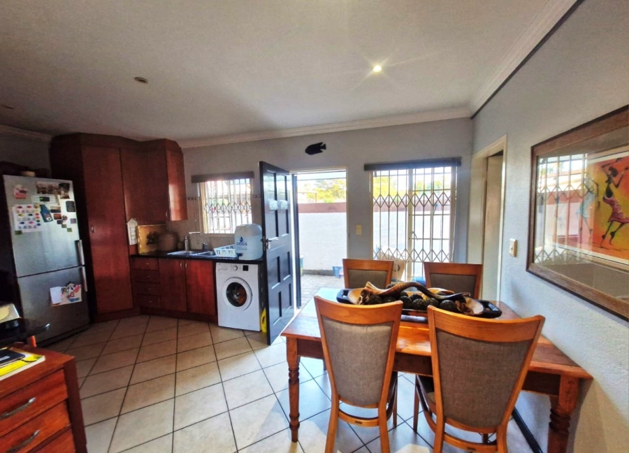 2 Bedroom Property for Sale in Annlin Gauteng