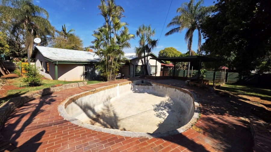 3 Bedroom Property for Sale in Annlin Gauteng