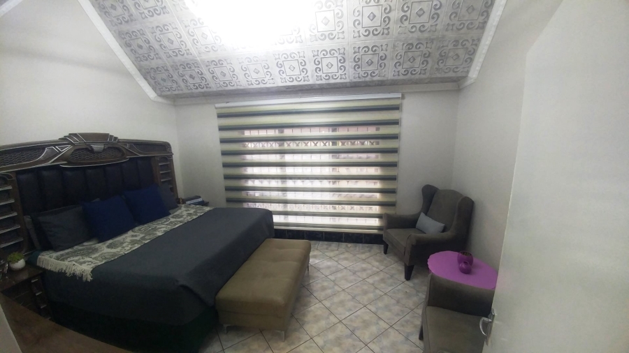 4 Bedroom Property for Sale in Ninapark Gauteng