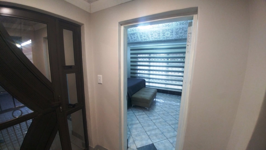 4 Bedroom Property for Sale in Ninapark Gauteng