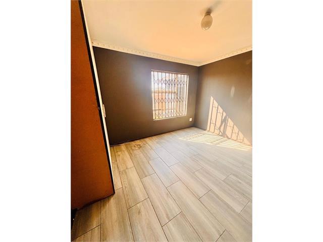 3 Bedroom Property for Sale in Fleurhof Gauteng
