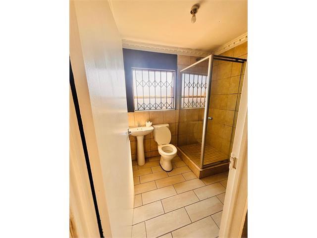 3 Bedroom Property for Sale in Fleurhof Gauteng