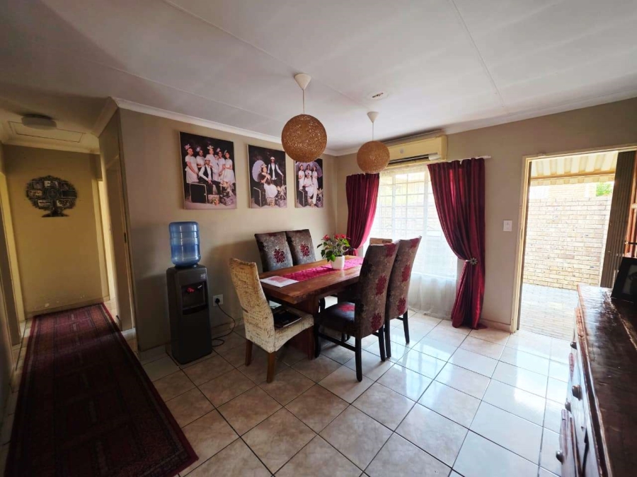 3 Bedroom Property for Sale in Montana Gardens Gauteng