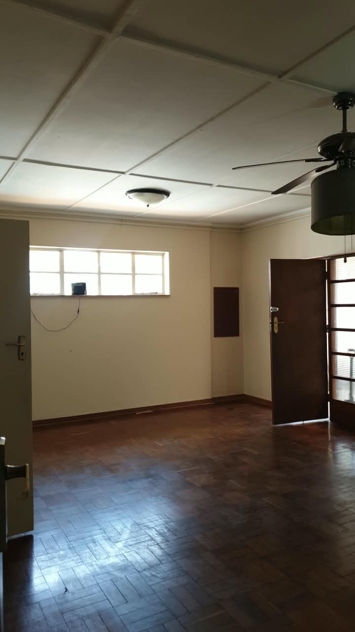 To Let 3 Bedroom Property for Rent in Wychwood Gauteng