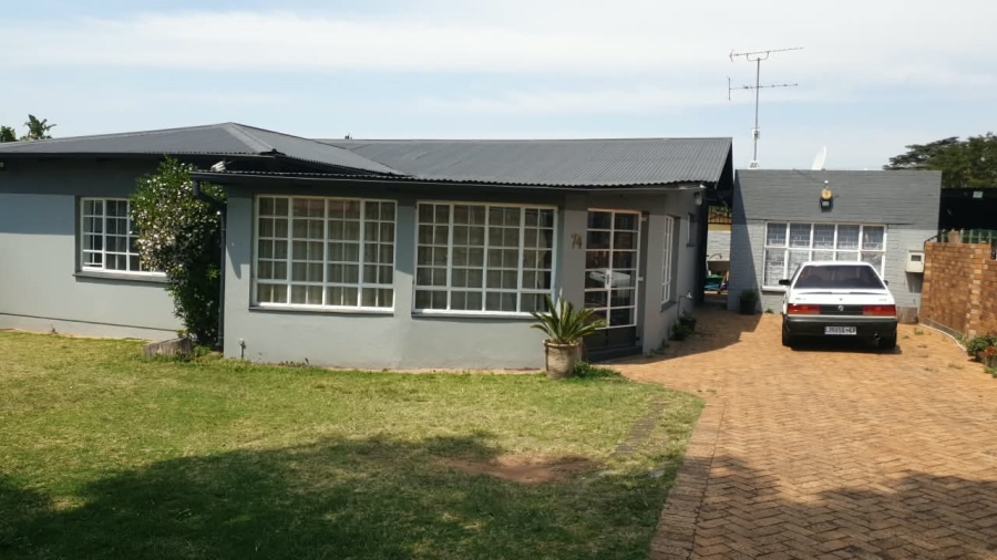 To Let 3 Bedroom Property for Rent in Wychwood Gauteng