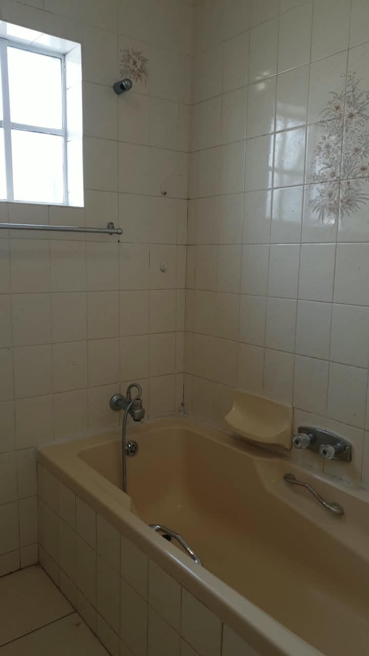 To Let 3 Bedroom Property for Rent in Wychwood Gauteng