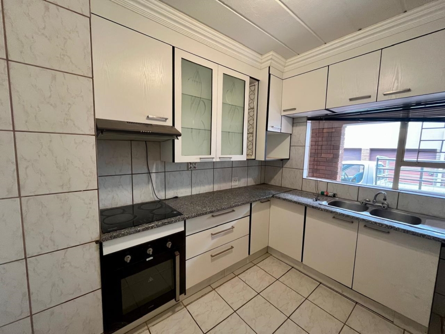 To Let 2 Bedroom Property for Rent in Vanderbijlpark CE Gauteng