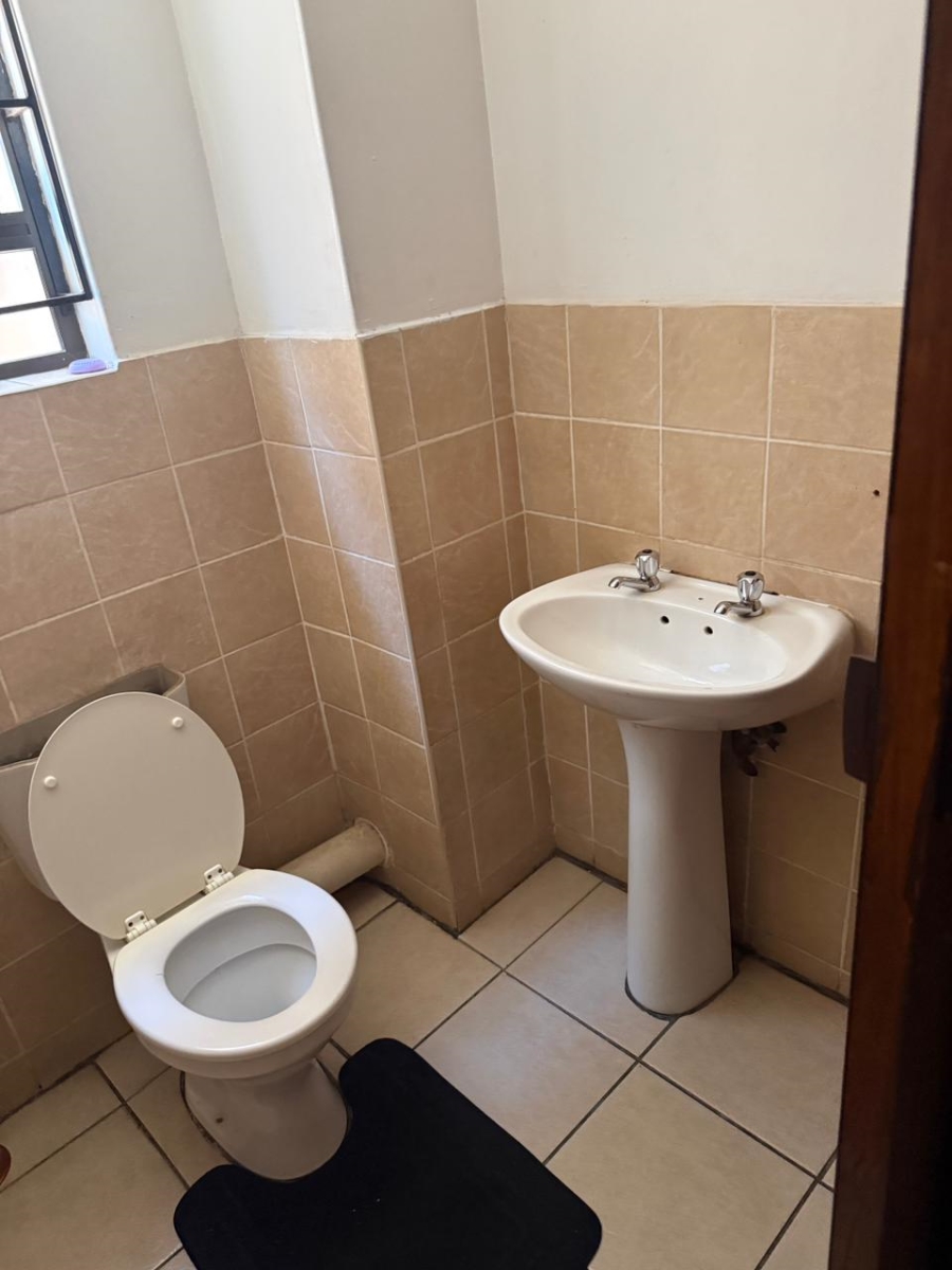 1 Bedroom Property for Sale in Pretoria North Gauteng
