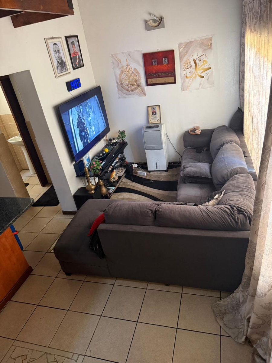 1 Bedroom Property for Sale in Pretoria North Gauteng