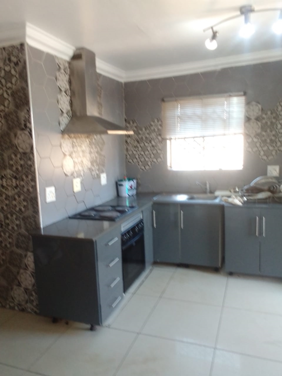 3 Bedroom Property for Sale in Soshanguve South Gauteng